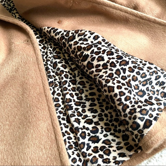 Fur collar cape coat - Picture 4 of 6